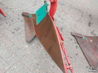 Pflüge Kverneland RG 100  7 Schaar Ploeg
