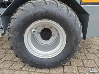 Radlader Giant G2500HD