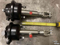 Diverse neue Teile  Combi booster luchtrem/hydraulische rem. Combi remcilinder. VGM/Beco/Veenhuis/Joskin/Zocon/Jako/Vaia