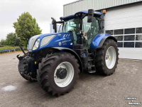 Schlepper / Traktor New Holland Blue Power