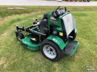 Aufsitzrasenmäher Bobcat Stand-on zero-turn. Demo machine