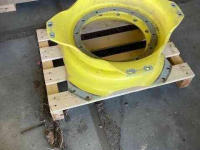 Räder, Reifen, Felgen & Distanzringe John Deere 4x2 velgplaat