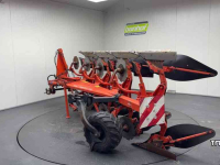 Pflüge Kuhn 4S V-MASTER 122