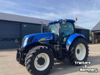 Schlepper / Traktor New Holland T7030