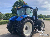 Schlepper / Traktor New Holland T7030