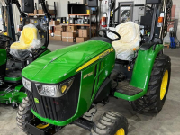 Obsttraktor John Deere 3025E