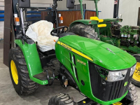 Obsttraktor John Deere 3025E