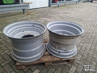 Räder, Reifen, Felgen & Distanzringe Massey Ferguson VELGEN 28X20 INCH