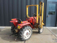 Gartentraktoren  Eastern 184-4 minitrekker minitractor met hydraulische zij-arm (maaiarm)