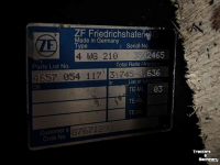 Radlader Case Complete Powershift versnellingsbak ZF voor Case CE 821E, 921E  New Holland W190B, W190BLR, W190B E.I.