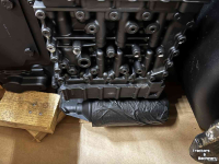 Radlader Case Complete Powershift versnellingsbak ZF voor Case CE 821E, 921E  New Holland W190B, W190BLR, W190B E.I.