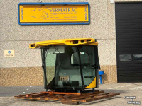 Mähdrescher New Holland Kabine voor CR  Parts nr:47446245