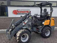 Radlader Giant V452T