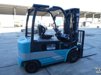 Gabelstapler Baoli Elektrisch Overjarig weinig uren!! Lease &euro; 315,-- p/m* KBE30