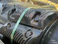 Mähdrescher New Holland Rotor New Holland CR Combine 17 inch Links No:8492392/84592020