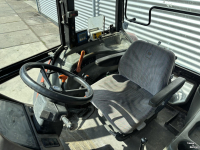 Schlepper / Traktor New Holland L75