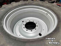 Räder, Reifen, Felgen & Distanzringe Bridgestone 710/70r38 VT-Tractor VF 45mm