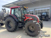 Schlepper / Traktor Valtra N121 Hitech, 50km, Geveerd, Fronthef