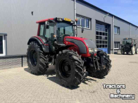 Schlepper / Traktor Valtra N121 Hitech, 50km, Geveerd, Fronthef