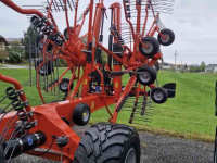 Schwader Kuhn GA13031 vierrotor hark demo