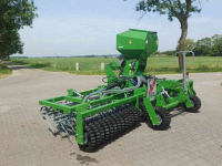 Grünlandverbesserer  Agriwir grass plus graslandverbeteraar, doorzaaimachine cambridgewals