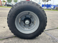 Schwader Fella TS 880