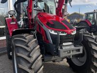 Schlepper / Traktor Massey Ferguson 5S.135