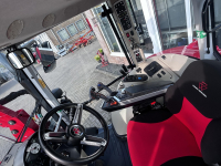 Schlepper / Traktor Massey Ferguson 5S.135 Dyna 6 efficient