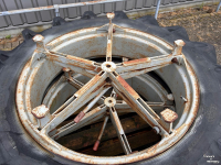 Räder, Reifen, Felgen & Distanzringe Vredestein 13.6R38 dubbellucht