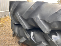 Räder, Reifen, Felgen & Distanzringe Vredestein 13.6R38 dubbellucht