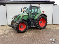 Schlepper / Traktor Fendt 724 Vario S4