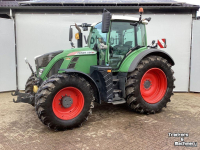 Schlepper / Traktor Fendt 724 Vario S4
