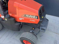 Sonstiges Traktoren und Zubehör Kubota F251