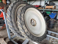 Räder, Reifen, Felgen & Distanzringe Alliance A-350 270/95R54