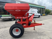 Düngerstreuer Kuhn /Rauch MDS 935