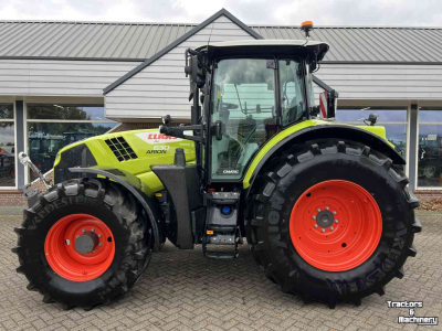 Schlepper / Traktor Claas Arion 630 CMATIC