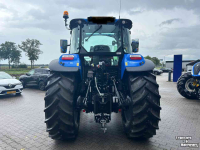 Schlepper / Traktor New Holland T 5.100