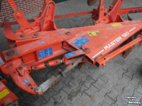 Pflüge Kuhn Master 120