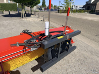 Sonstige Reinigungs- und Kehrmaschinen und Zubehör Adler K600-240 Veegmachine