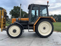 Schlepper / Traktor Renault 80-14