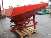 Düngerstreuer Lely Centerliner 1500 enkele schijf kunstmeststrooier zandstrooier zoutstrooier