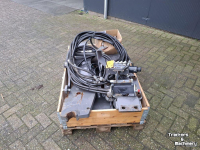 Frontlader Massey Ferguson AANBOUWDELEN MF 7618