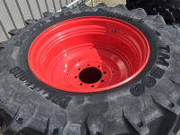 Räder, Reifen, Felgen & Distanzringe Trelleborg Trelleborg 540/65R34 + 440/65R24