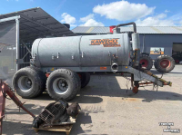 Gülletankwagen / Güllefässer Kaweco SI 6000L mesttank watertank waterwagen