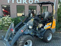 Radlader Giant G2300 HD
