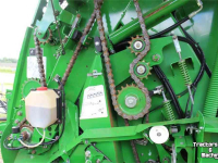 Pressen John Deere 990