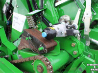 Pressen John Deere 990