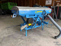 Drillmaschine Pneusej  FT1 zaaitank 1100 liter hydr