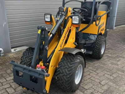Radlader Schäffer 2428