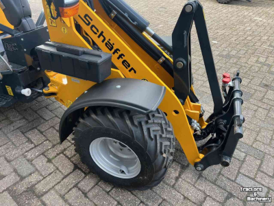 Radlader Schäffer 2428